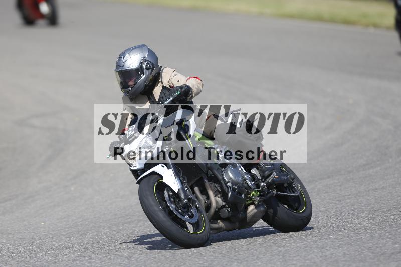 /24 16.07.2026  Cornu Master School ADR/gruen-vert/8